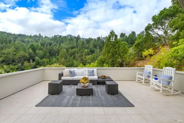 $4,990,000 | 2 Woodland Place, Kentfield, CA 94904