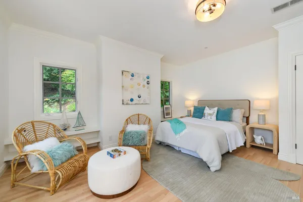 $4,990,000 | 2 Woodland Place, Kentfield, CA 94904