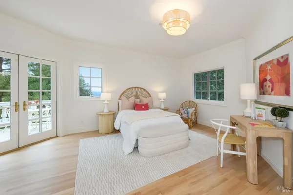 $4,990,000 | 2 Woodland Place, Kentfield, CA 94904