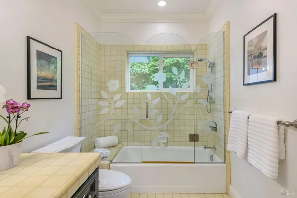 $4,990,000 | 2 Woodland Place, Kentfield, CA 94904
