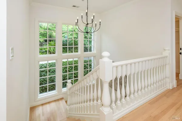 $4,990,000 | 2 Woodland Place, Kentfield, CA 94904