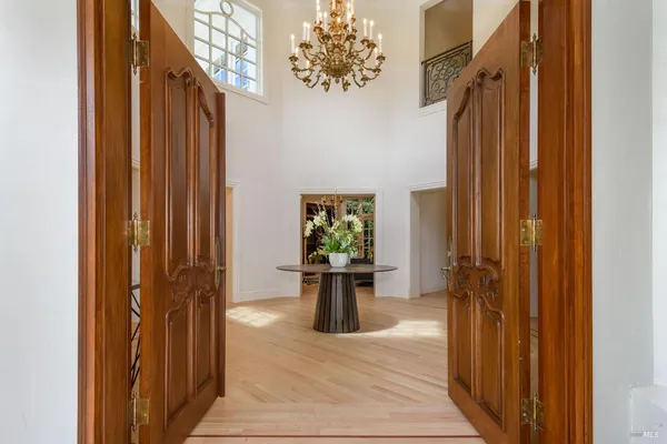 $4,990,000 | 2 Woodland Place, Kentfield, CA 94904