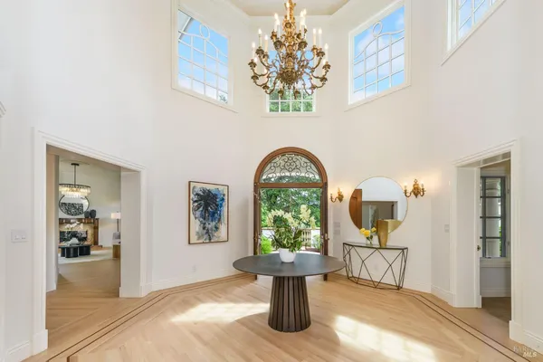 $4,990,000 | 2 Woodland Place, Kentfield, CA 94904
