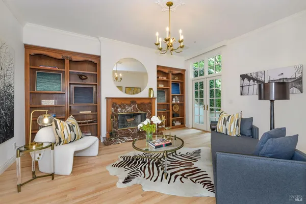 $4,990,000 | 2 Woodland Place, Kentfield, CA 94904