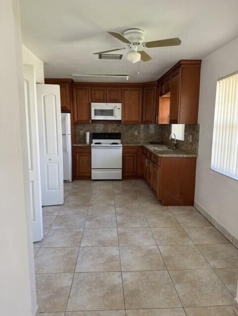 5848 Lincoln Street, Unit AB Hollywood, FL 33021 - Photo 3 of 8 kitplus