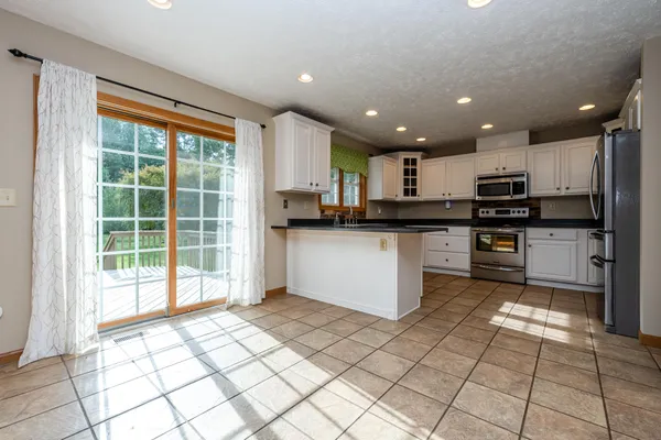 $509,900 | 4751 Harlan Drive, Watervliet, MI 49098