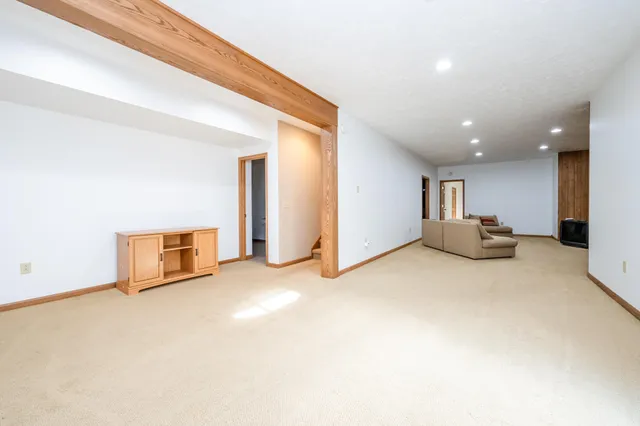 $509,900 | 4751 Harlan Drive, Watervliet, MI 49098