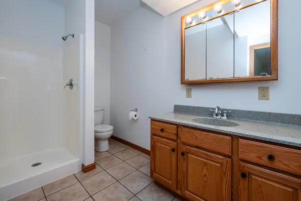 $509,900 | 4751 Harlan Drive, Watervliet, MI 49098