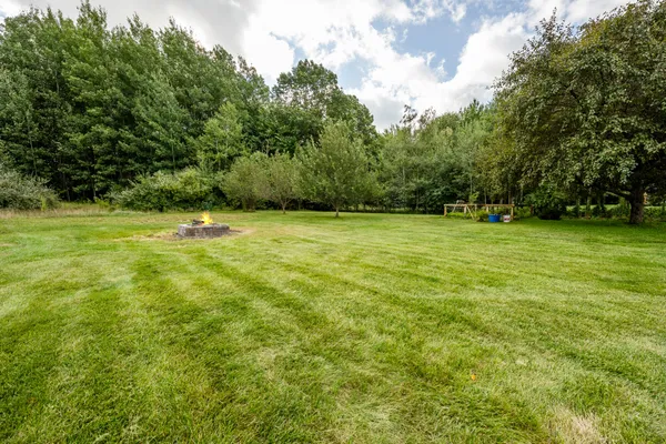 $509,900 | 4751 Harlan Drive, Watervliet, MI 49098