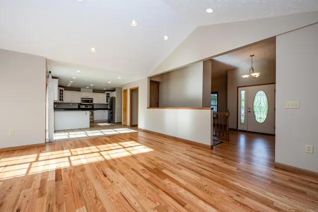 $509,900 | 4751 Harlan Drive, Watervliet, MI 49098