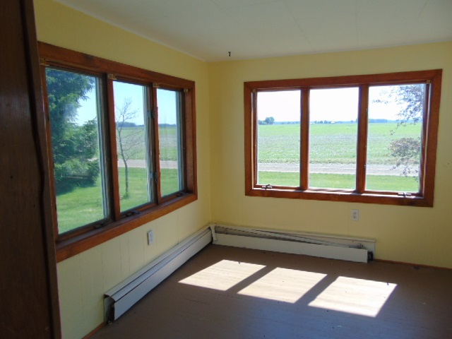 7046 South Rich Road Middleton, MI 48856 - Photo 18 of 36 1878841-17.JPG