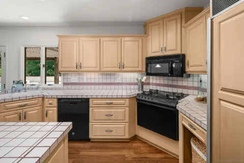 $1,275,000 | 11416 Lorena Lane, El Cajon, CA 92020