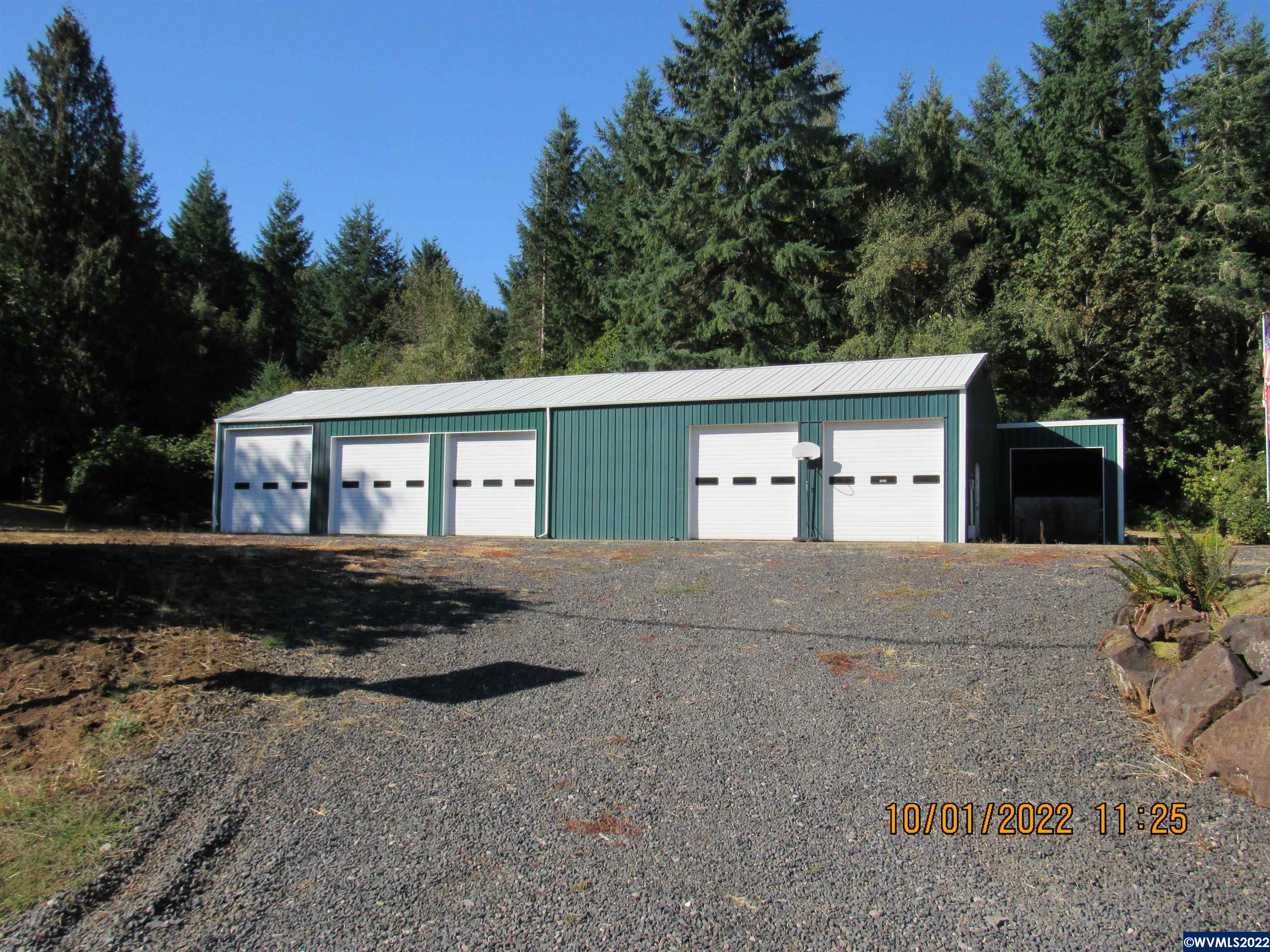 41006 North McCully Mountain Road Lyons, OR 97358 - Photo 18 of 40 Gallery Image 18