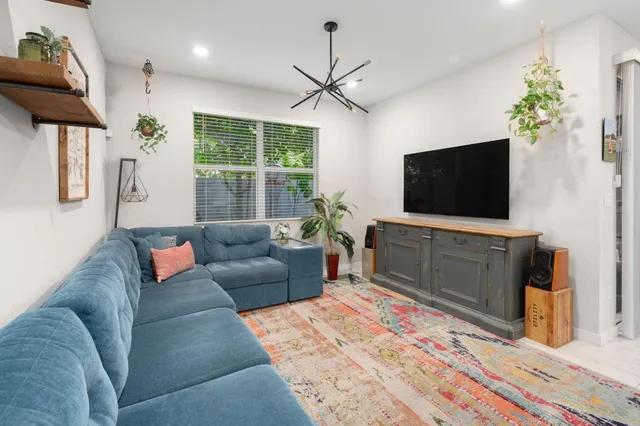 $3,500 | 8813 Via Mar Rosso, Lake Worth, FL 33467