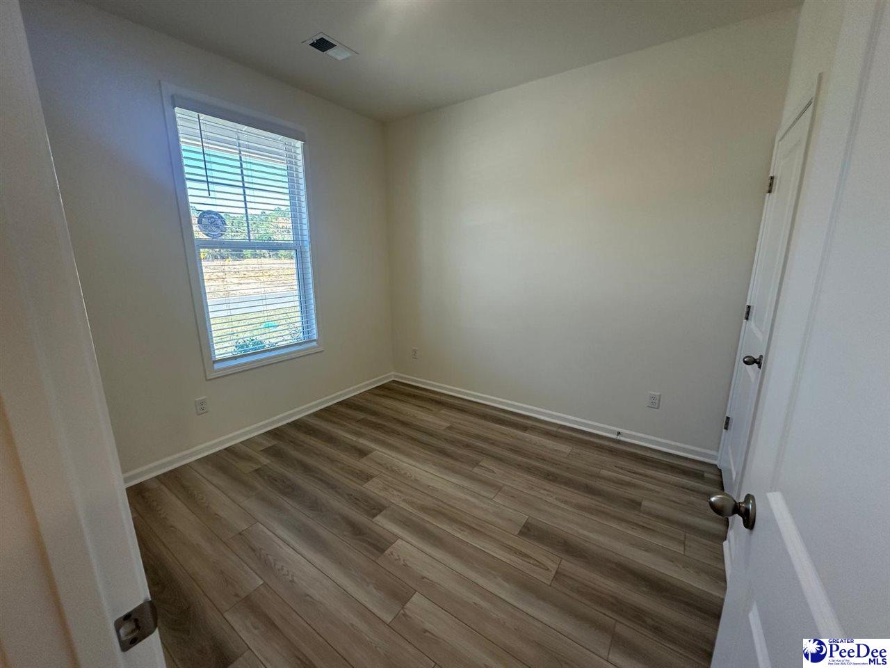 1233 Summer Duck Loop Florence, SC 29501 - Photo 10 of 25 Gallery Image 10