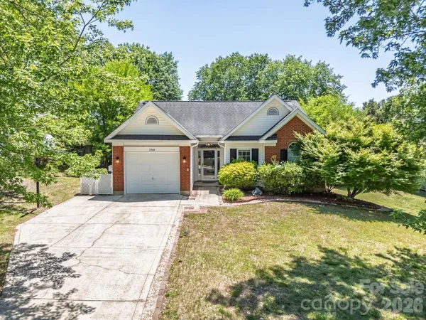 $325,000 | 13908 McGloughlin Way Court, Charlotte, NC 28273
