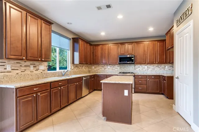 $729,888 | 4057 White Ash Road, San Bernardino, CA 92407