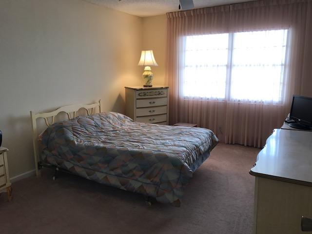 4086 Exeter Boca Raton, FL 33434 - Photo 11 of 13 IMG_0875