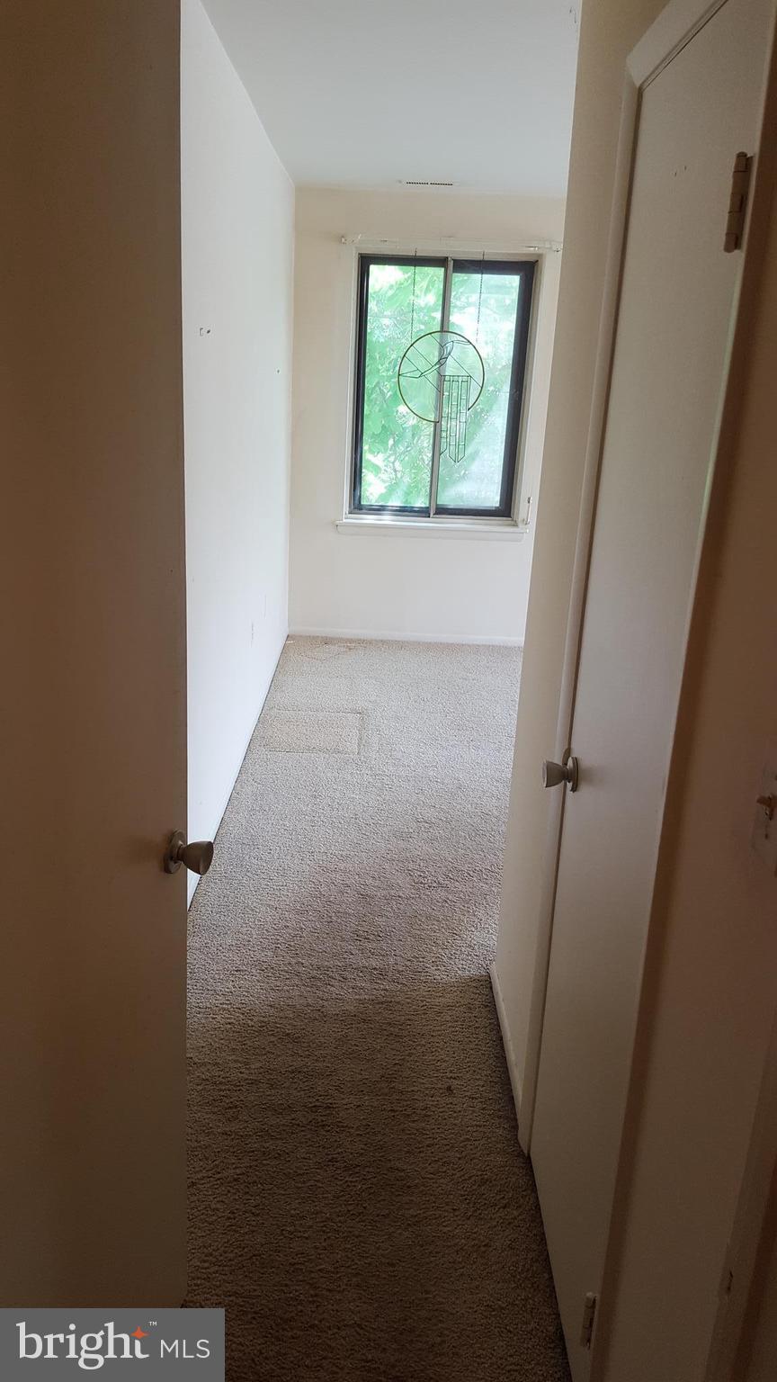 11 Hamill Road, Unit 11D Baltimore, MD 21210 - Photo 13 of 16 an entryway door with a window