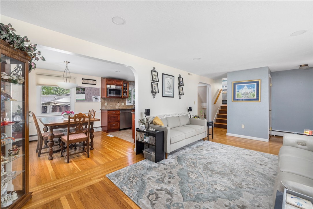 88 Cushing Road Warwick, RI 02888 - Photo 13 of 43