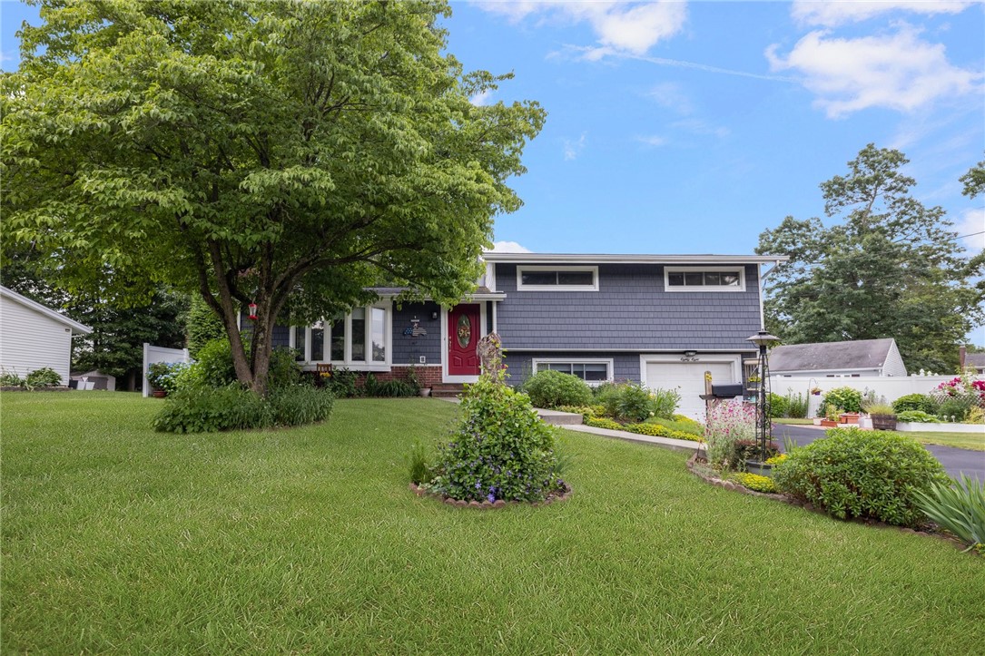 88 Cushing Road Warwick, RI 02888 - Photo 6 of 43
