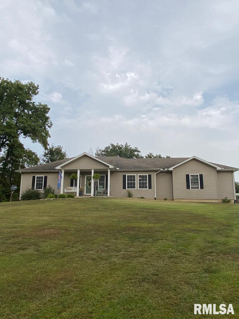 398 Gilliland Road Walnut Hill, IL 62893 - Photo 1 of 32