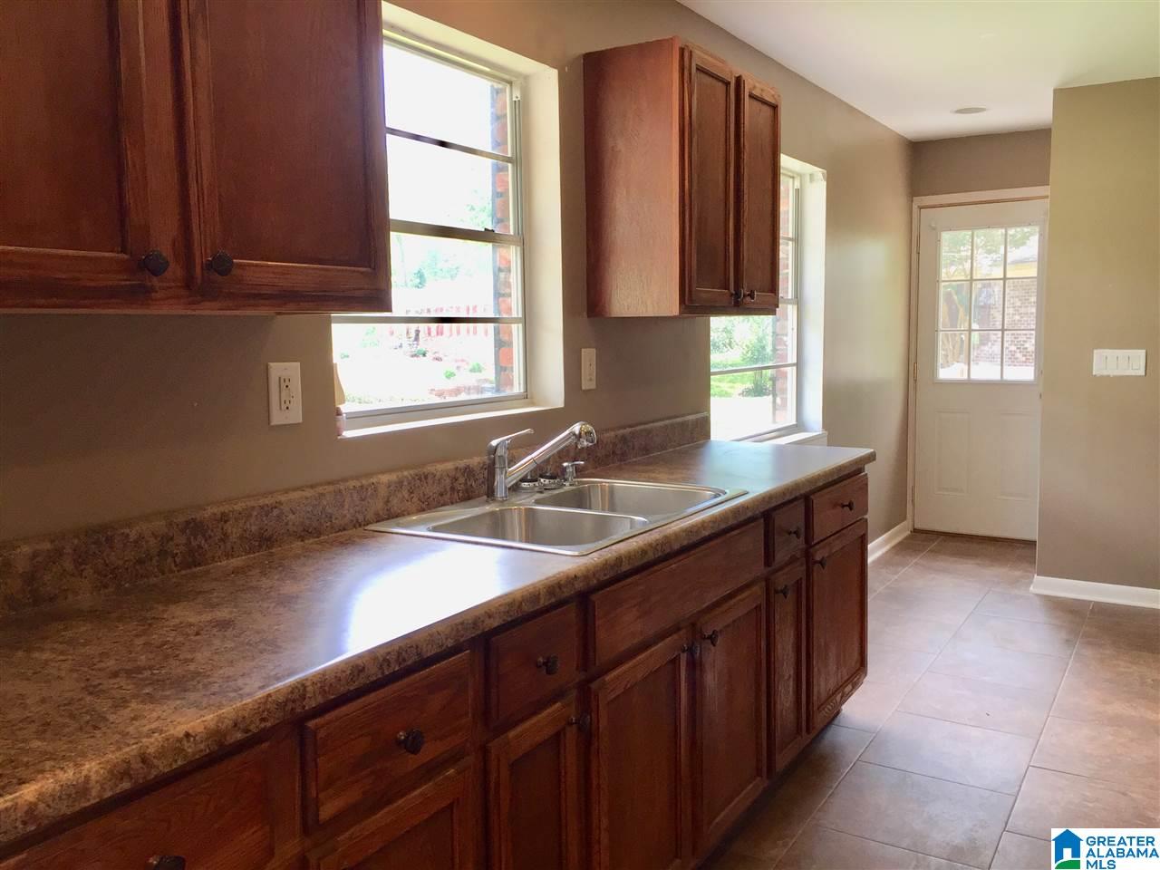 224 Garrison Road Gardendale, AL 35071 - Photo 6 of 19 Gallery Image 6