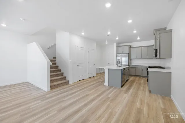 $2,250 | 4234 West Cirrus Lane, Eagle, ID 83616