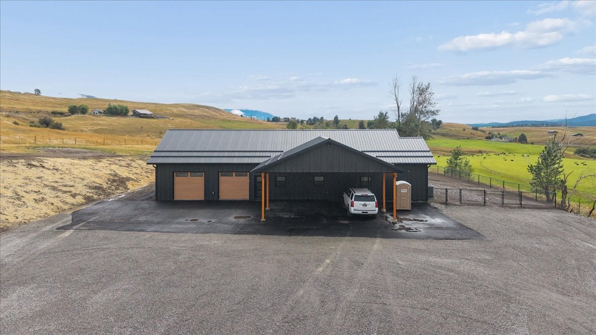 312 Indian Creek Road Eureka, MT 59917 - Photo 11 of 65 Gallery Image 11