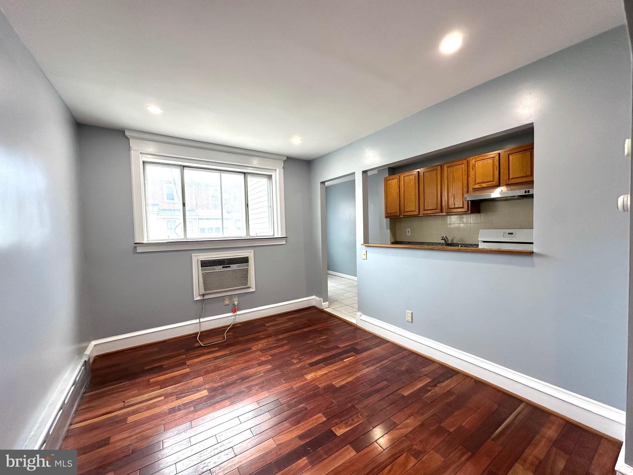 613 Copley Road Upper Darby, PA 19082 - Photo 3 of 16