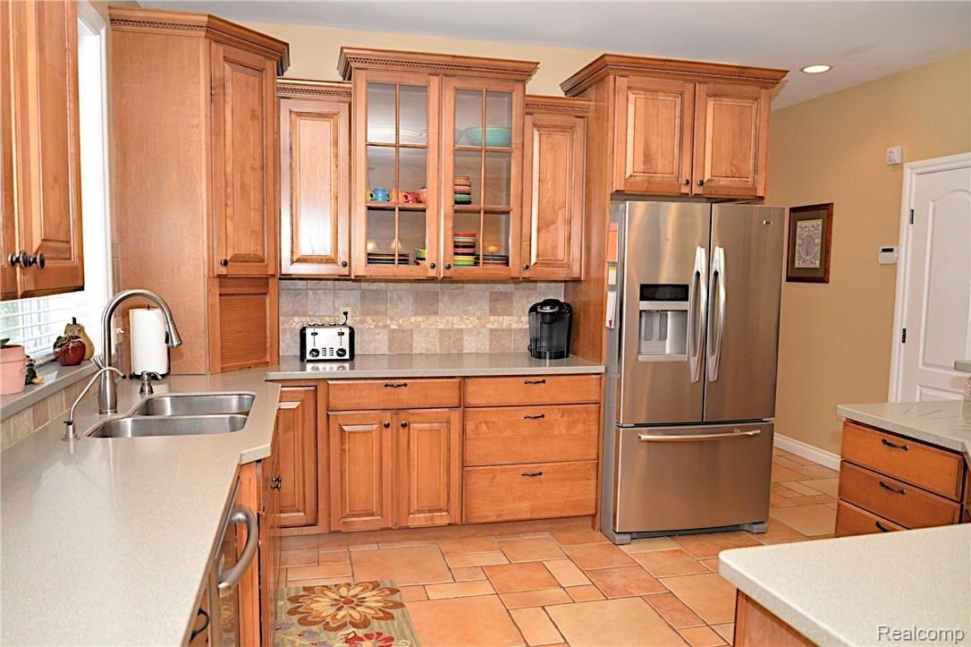 2475 Sundance Ridge Howell, MI 48843 - Photo 22 of 67 DSC_9265.jpg