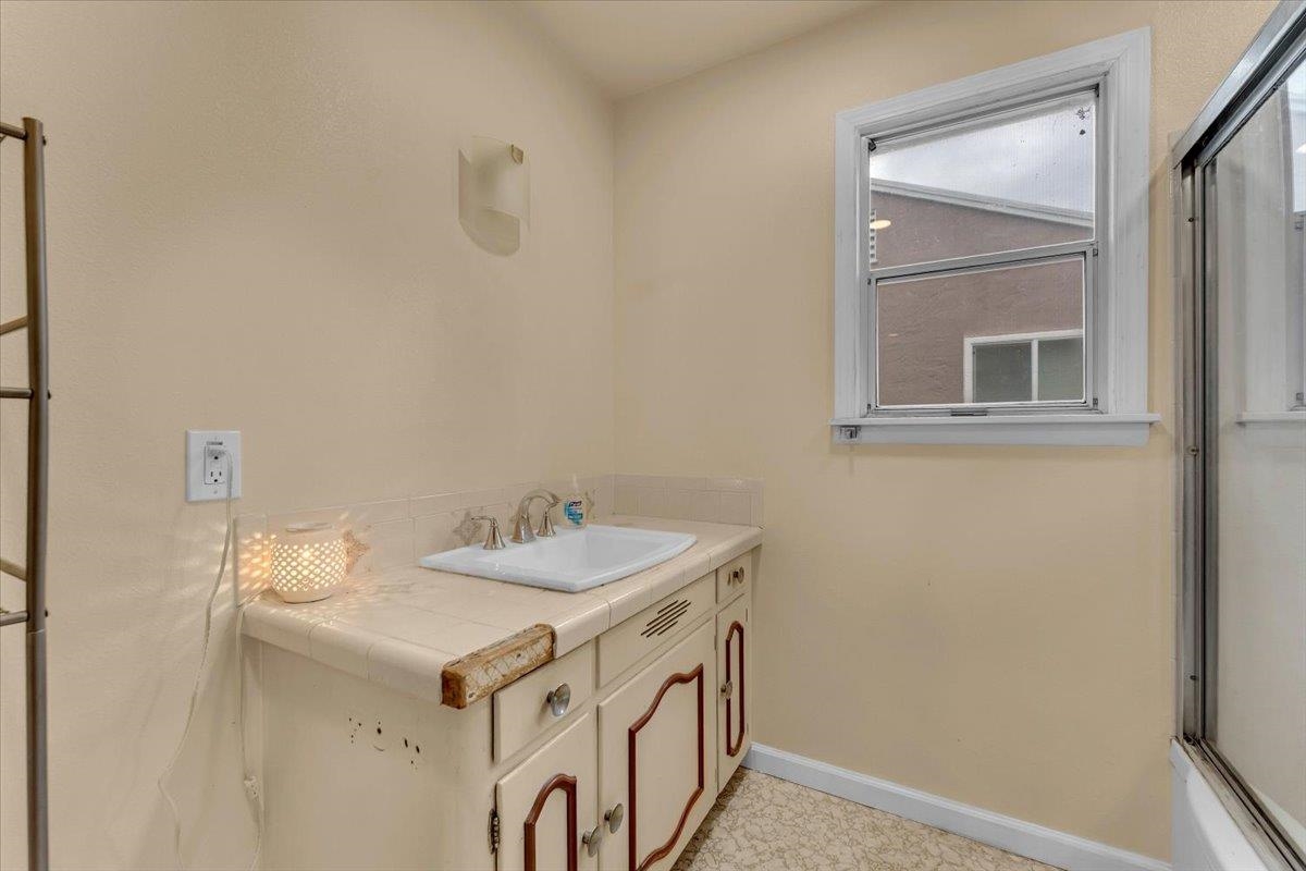 1605 Walbridge Street Red Bluff, CA 96080 - Photo 18 of 32