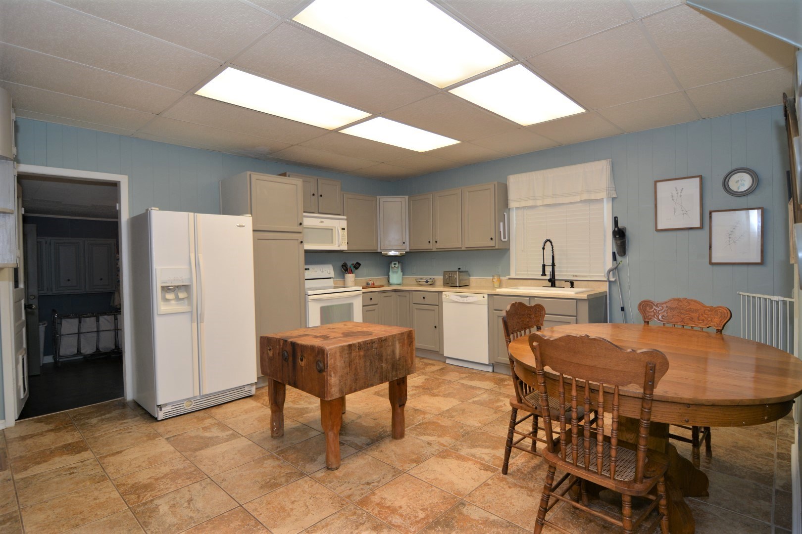 411 South Pelzer Road Boonville, IN 47601 - Photo 5 of 26