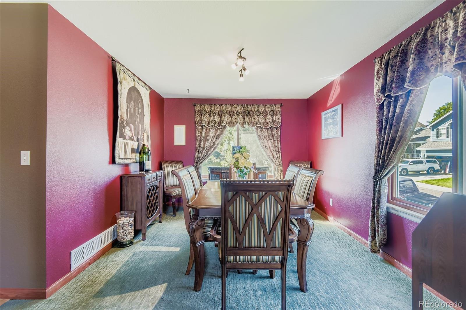 9711 Bucknell Way Highlands Ranch, CO 80129 - Photo 10 of 34 Gallery Image 10