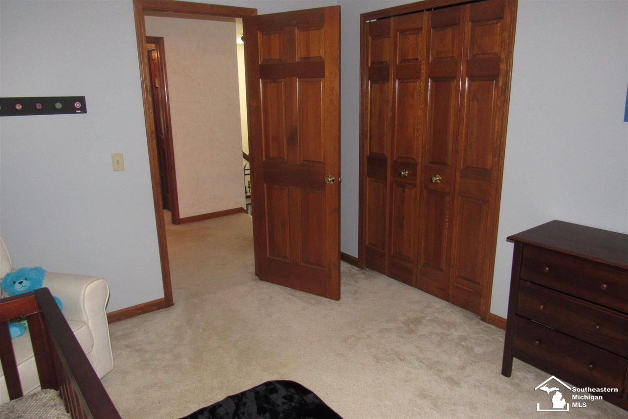 2489 Sandpiper Road Lambertville, MI 48144 - Photo 25 of 51 50079919-24.JPG