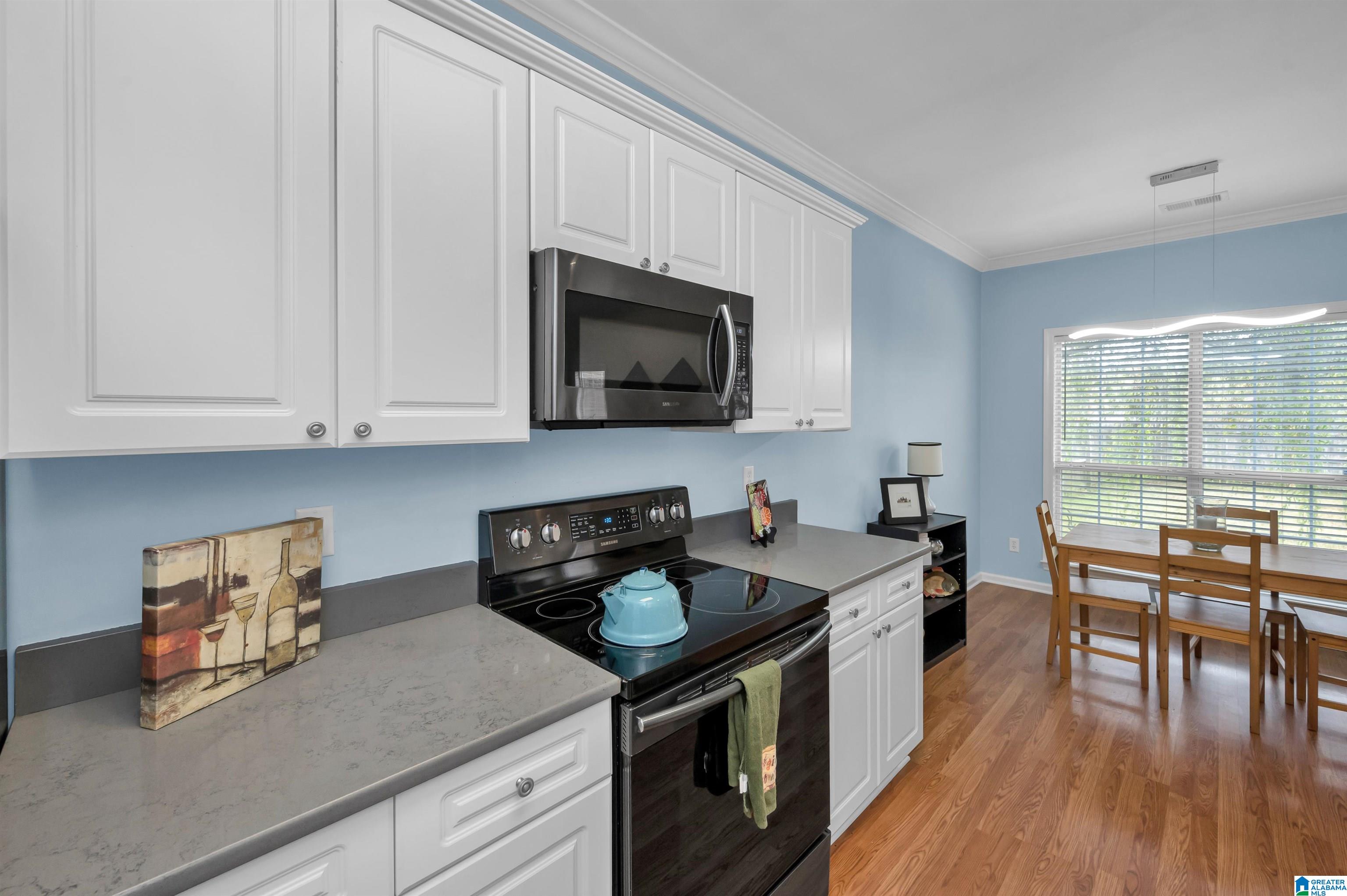 527 Enclave Circle Fultondale, AL 35068 - Photo 14 of 43