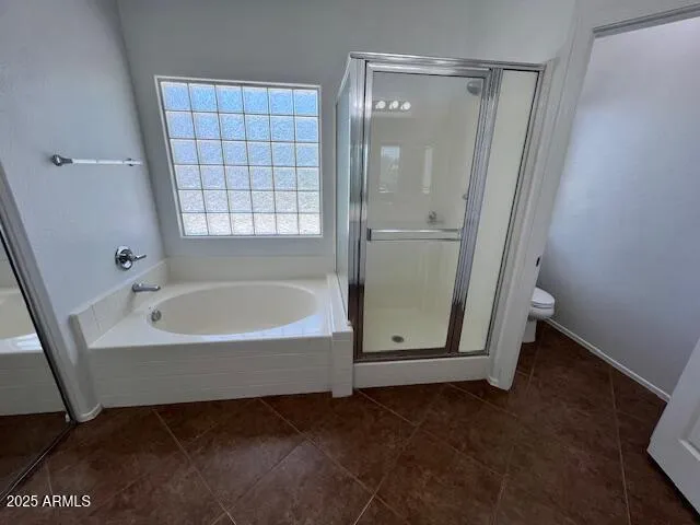 a view of a room with an empty space