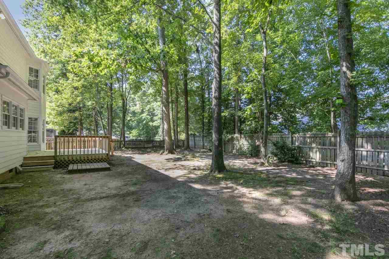 8609 Bluff Pointe Court Raleigh, NC 27615 - Photo 24 of 30 Gallery Image 24