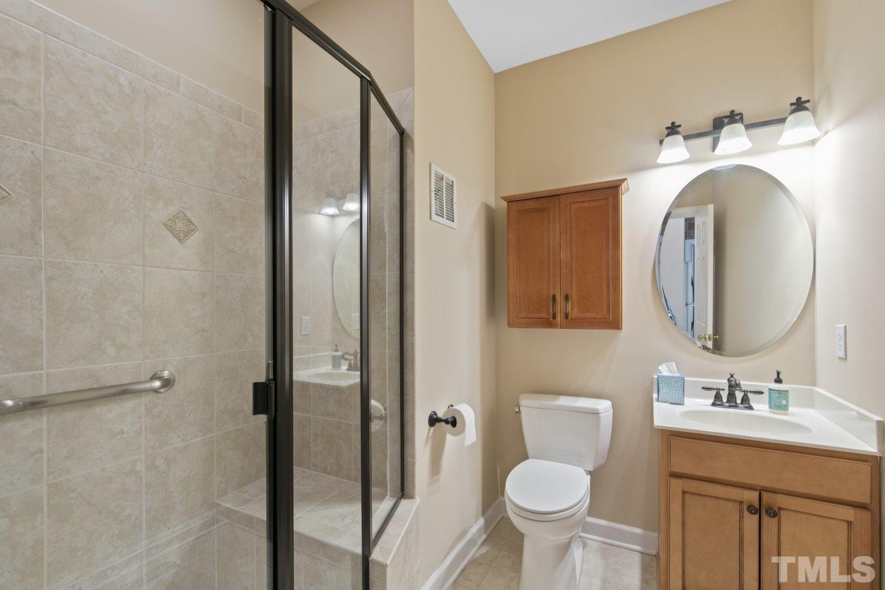 8609 Bluff Pointe Court Raleigh, NC 27615 - Photo 6 of 30 Gallery Image 6