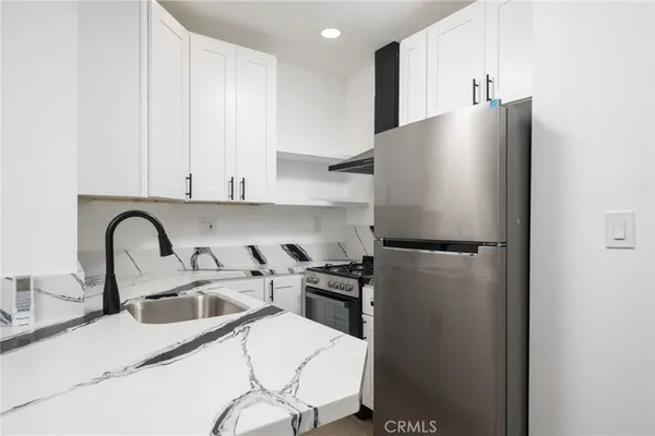 $1,700 | 14255 Long View Drive, Unit 2, Fontana, CA 92337