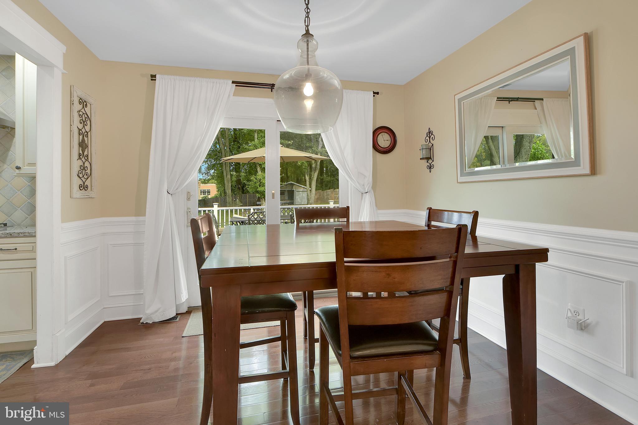 1989 Valley Road Annapolis, MD 21401 - Photo 10 of 42 FORMAL DINNING ROOM PERFECT FOR HOLIDAYS