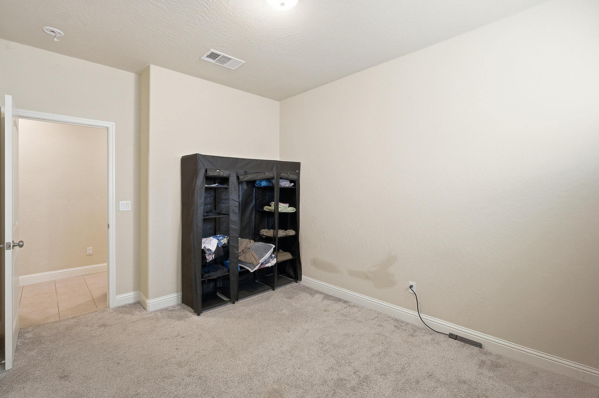 636 Castellina Street Lemoore, CA 93245 - Photo 21 of 31 636 Castellina St. Lemoore-18