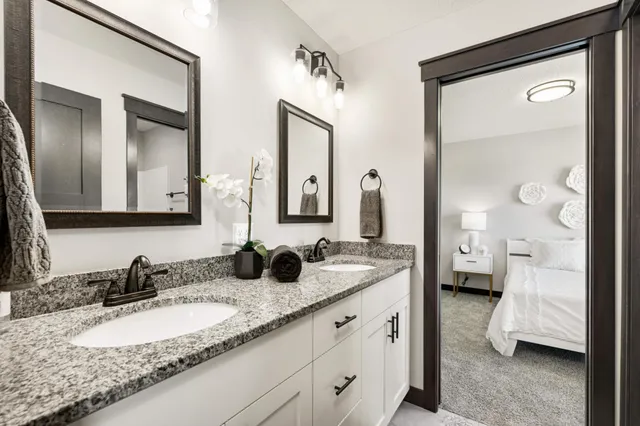 $749,900 | 1105 136th Street West, Rosemount, MN 55068