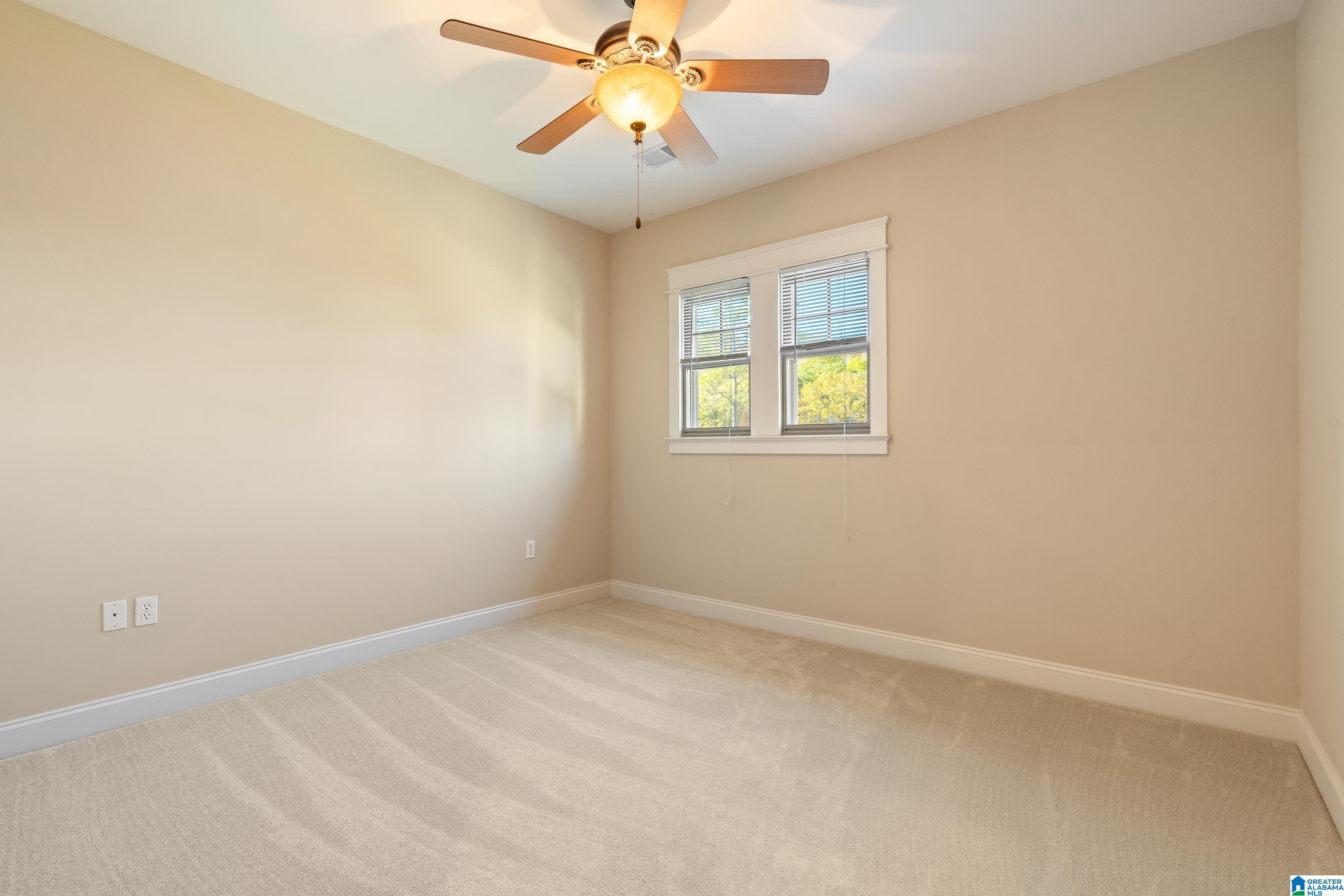 33 Harbor Pointe Drive Talladega, AL 35160 - Photo 31 of 56
