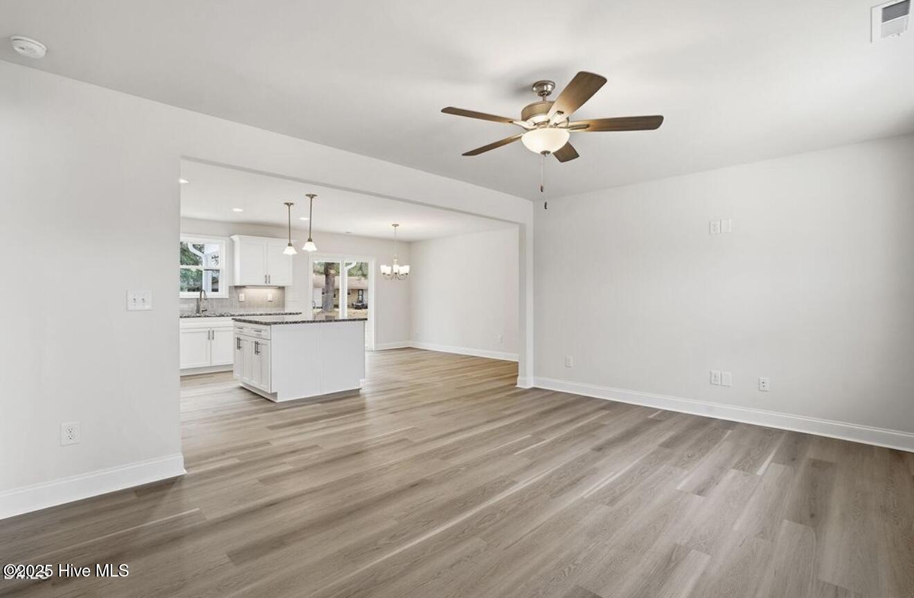 222 Rae Street Warsaw, NC 28398 - Photo 5 of 30 IMG_6028