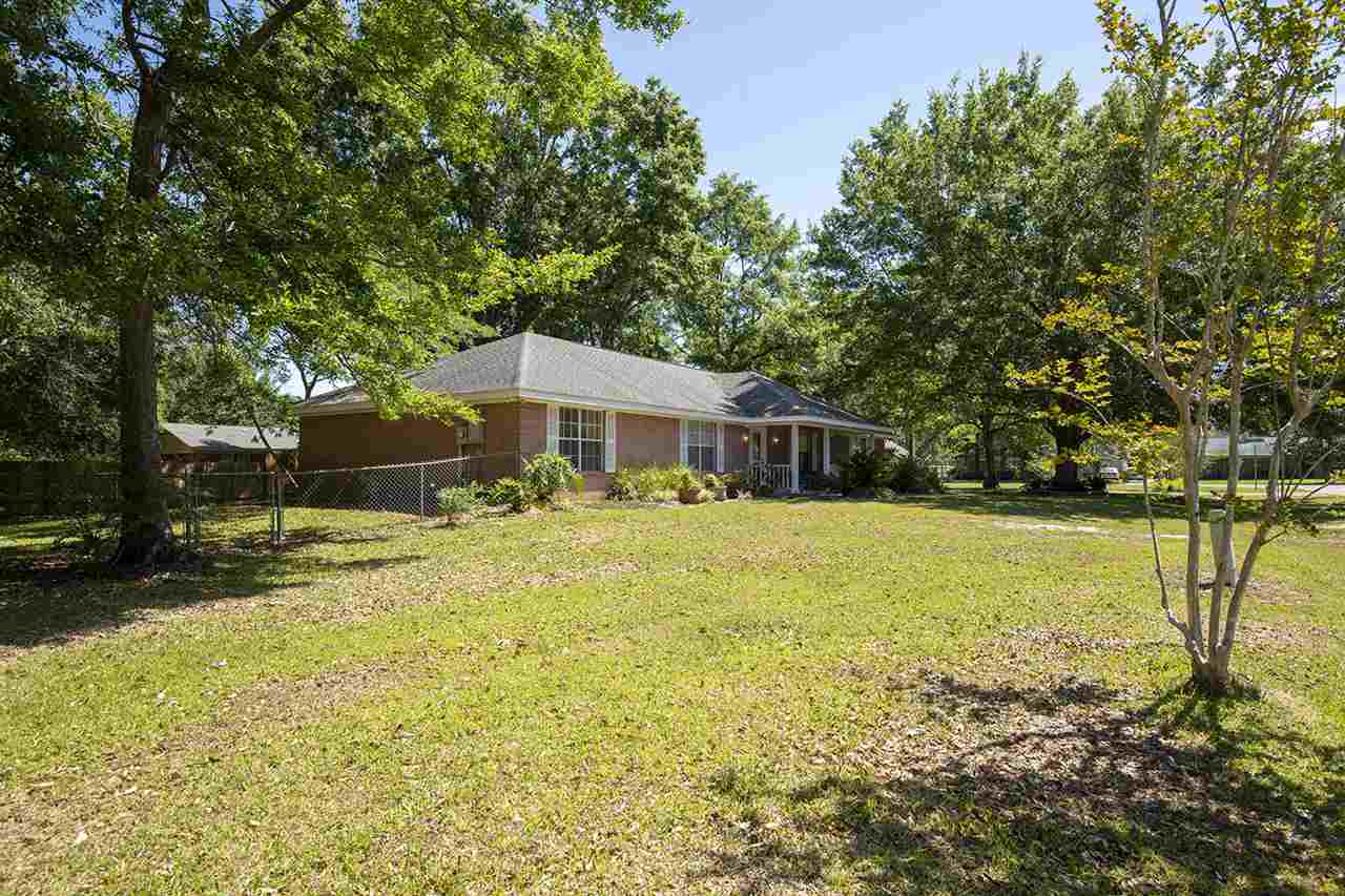 527 Verbena Loop Foley, AL 36535 - Photo 3 of 31