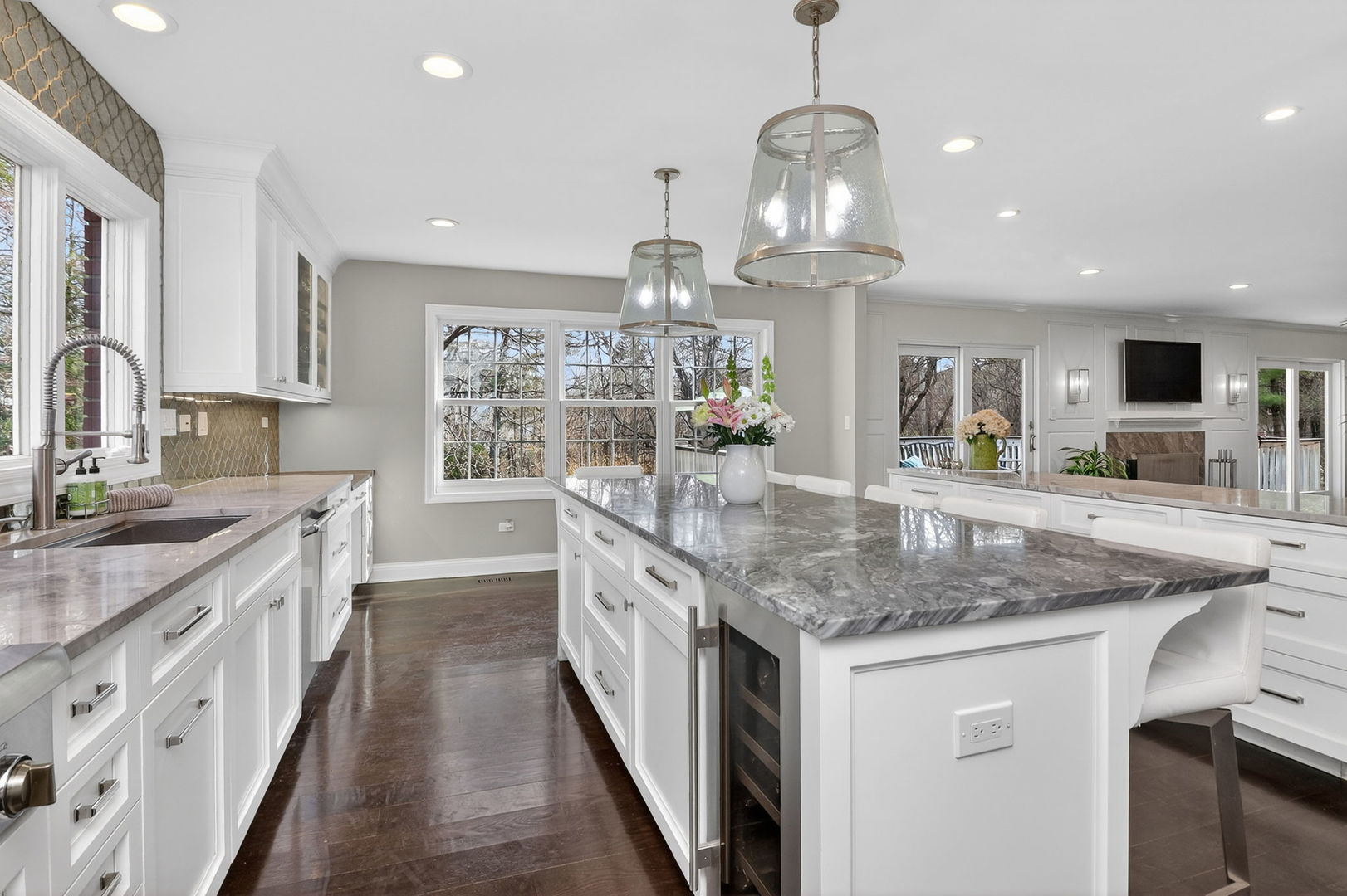 815 Merrill Woods Road Hinsdale, IL 60521 - Photo 11 of 50