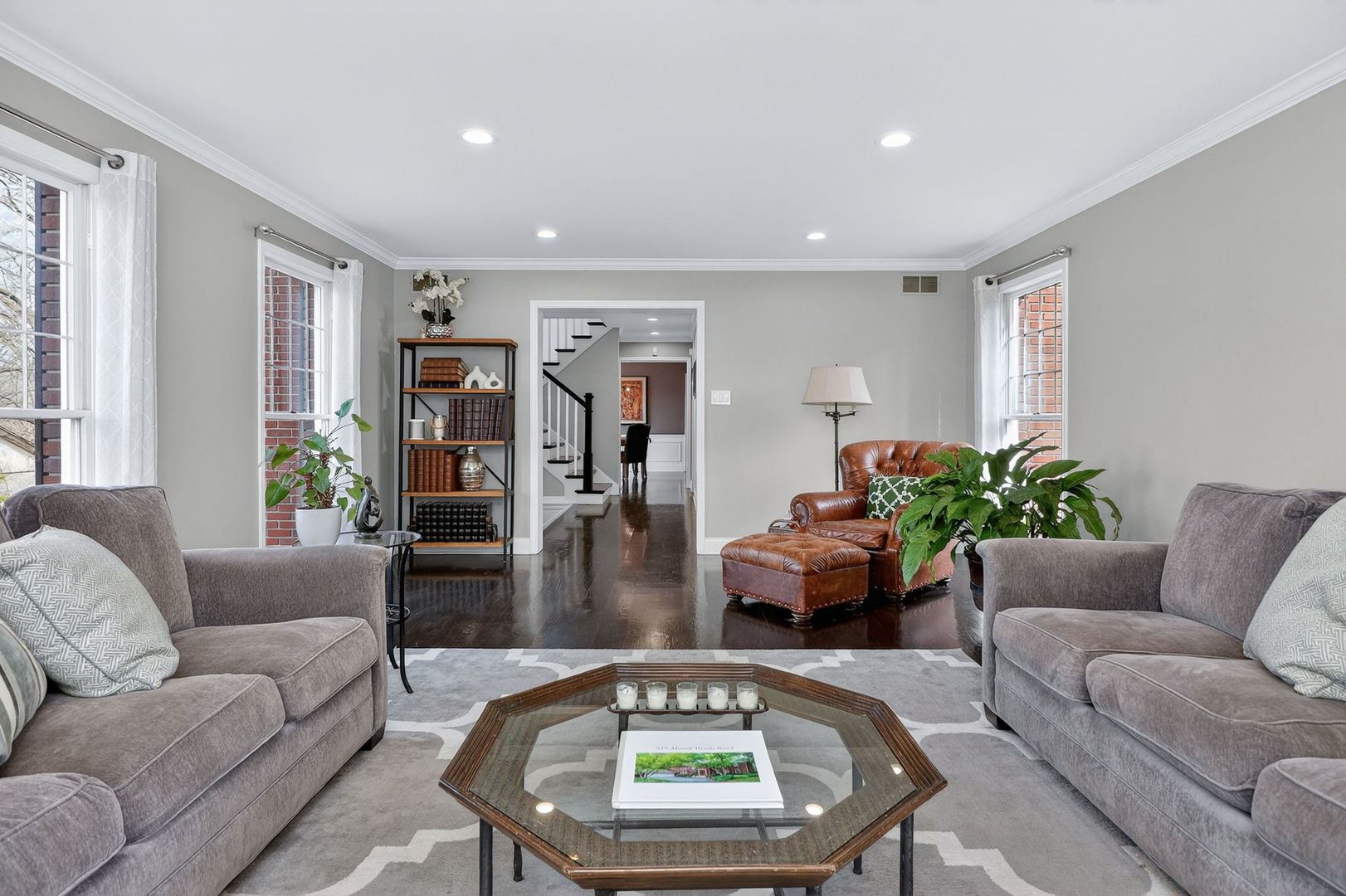 815 Merrill Woods Road Hinsdale, IL 60521 - Photo 4 of 50