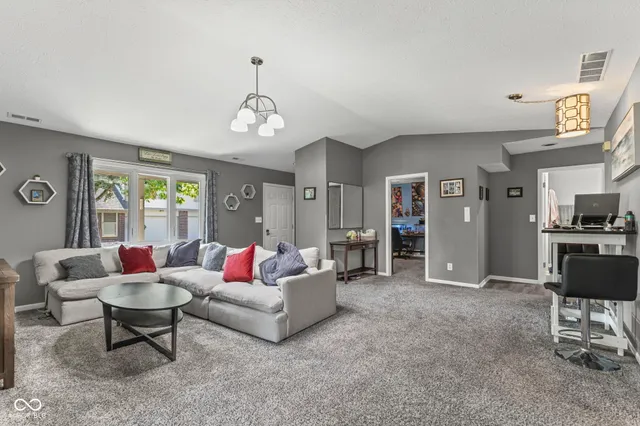 $224,900 | 7650 Castleton Farms W Drive, Indianapolis, IN 46256