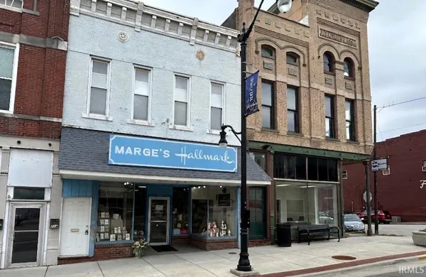 $106,000 | 716 East Main Street, Petersburg, IN 47567